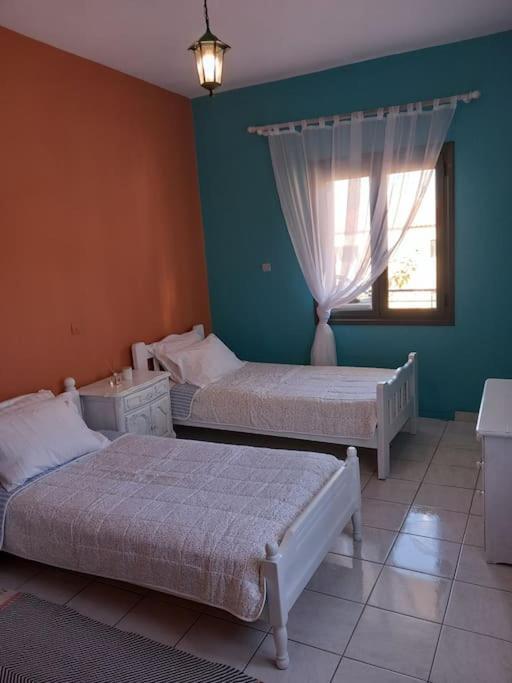 Stoupa Beachside Retro Apartment Екстер'єр фото